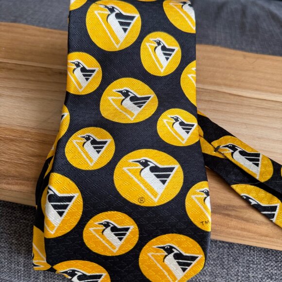 Pittsburgh Penguins NHL Sports Tie by Ralph Marlin & Company - Picture 2 of 4